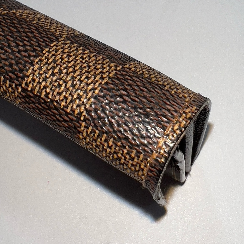 Louis Vuitton Wallet - Picture 14 of 16